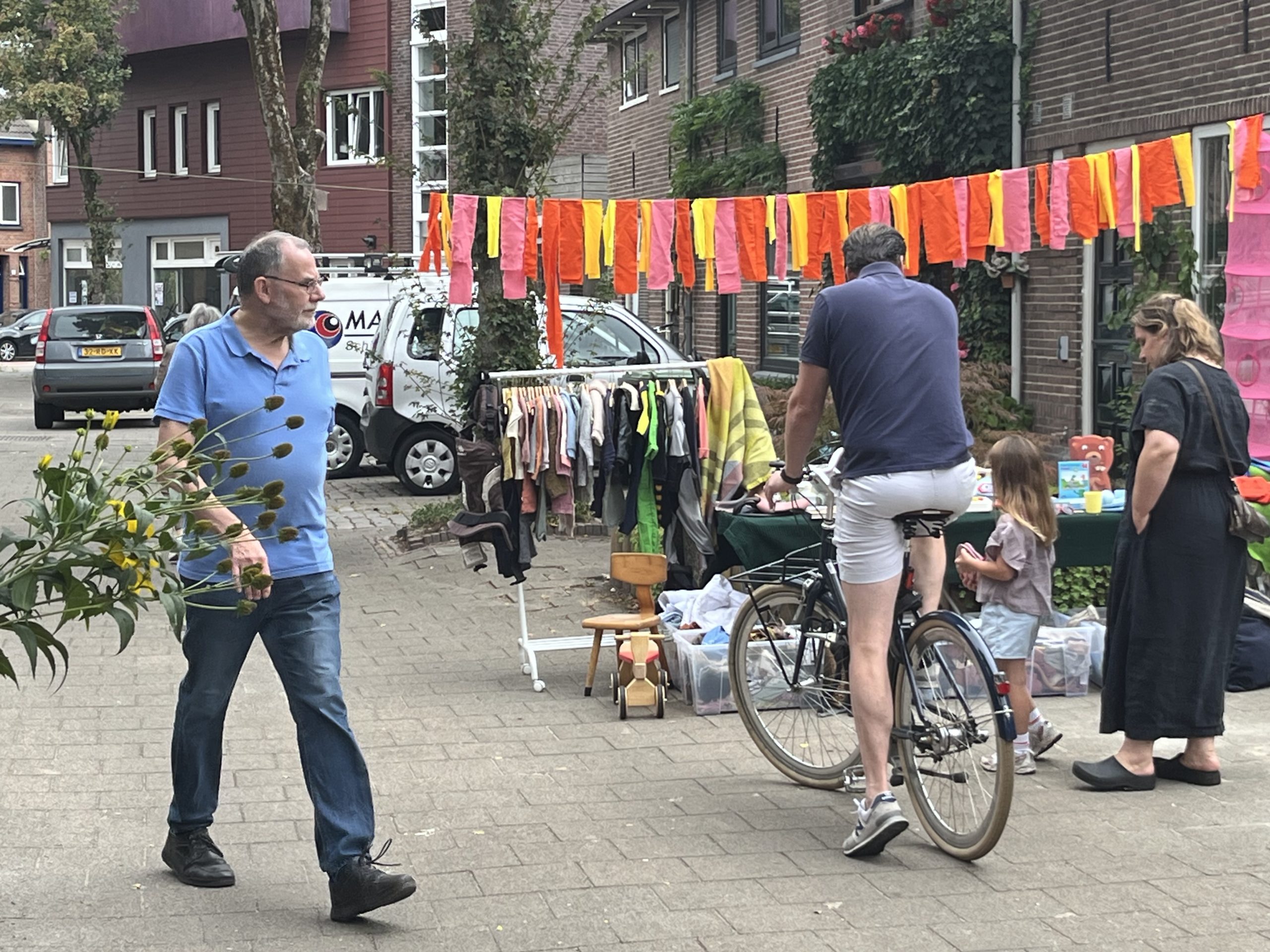 Featured image for “Garage-sale Zandberg-Oost groeit.”